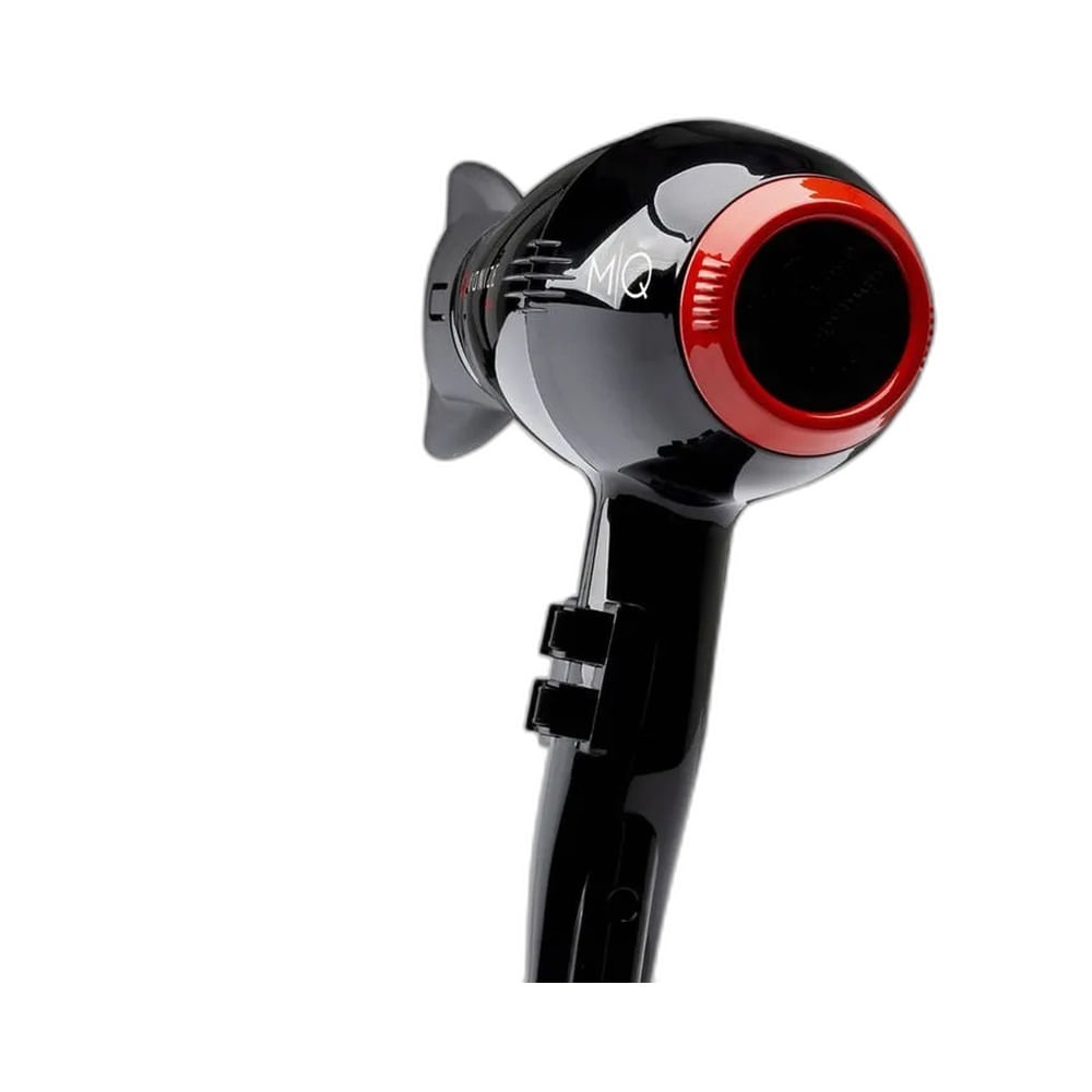 Close do secador MQ Ionize 2200w 220v mostrando detalhes do design e botões de controle